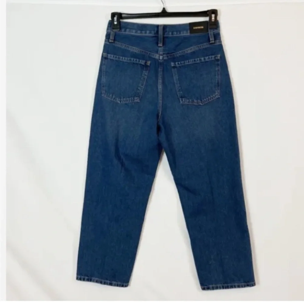 NWT Express High Waisted Original Cropped Dad Jeans Button Fly Size 6 - Picture 4 of 7